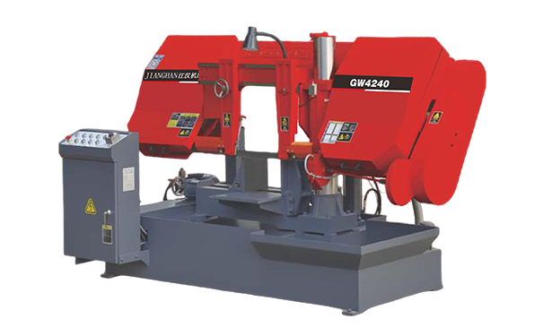 清溪镇GW4240双柱卧式带锯床